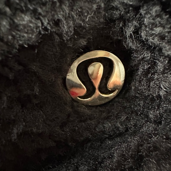 🆕 Lululemon Everywhere Belt Bag Fleece Black - Picture 2 of 14